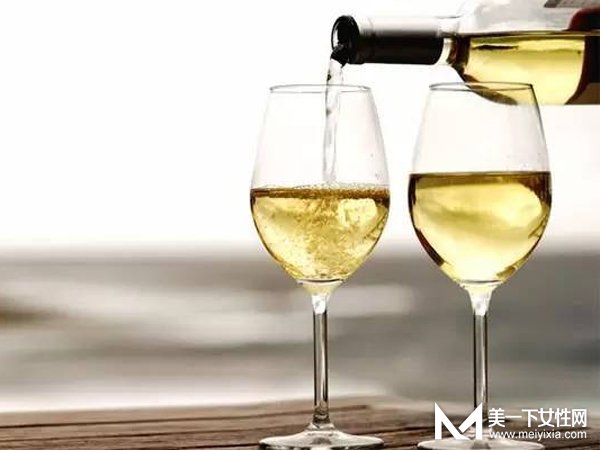 喝葡萄酒的好处是什么 喝葡萄酒会发胖吗