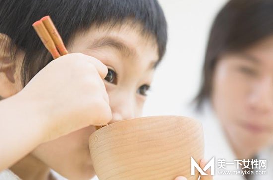 红烧茄子的家常做法 美味营养又下饭