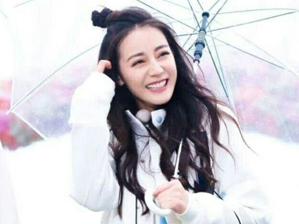 迪丽热巴发型怎么弄 迪丽热巴发型大盘点