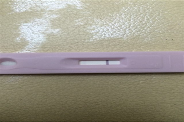 只用验孕棒一次准吗 验孕棒的检测原理是什么