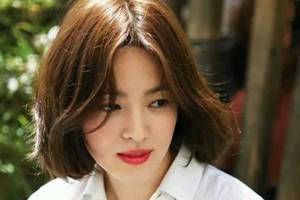 30岁女性适合留什么发型 气质减龄又时尚