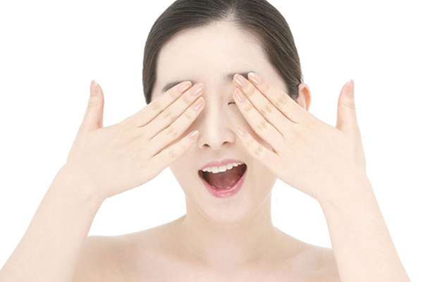 如何正确挑选眼霜 如何针对性的选择眼霜成分