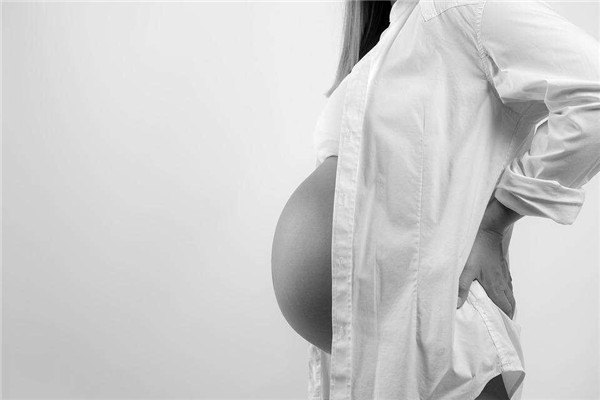 孕妇吃泡面胎儿会畸形吗 其实也并不全是