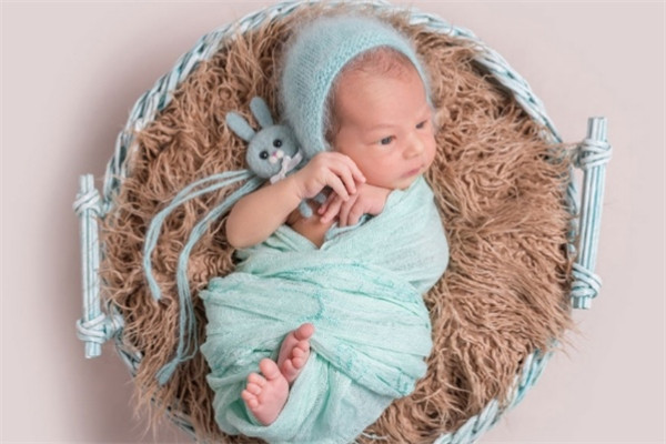 婴儿应该怎么补dha 从胎儿时期就开始补