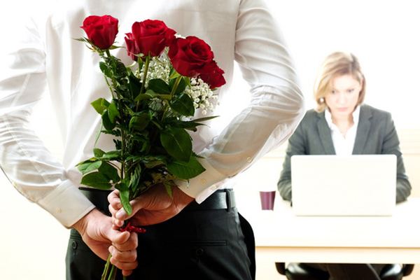 7成职场人支持办公室恋情 办公室恋情注意事项