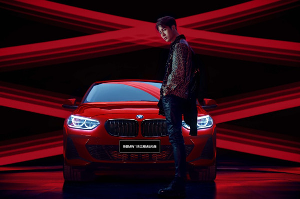 王嘉尔新歌BIMMER RIDE歌词 王嘉尔新歌BIMMER RIDE哪里能听