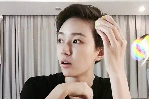 焦俊艳短发发型叫什么 焦俊艳的发型叫back吗