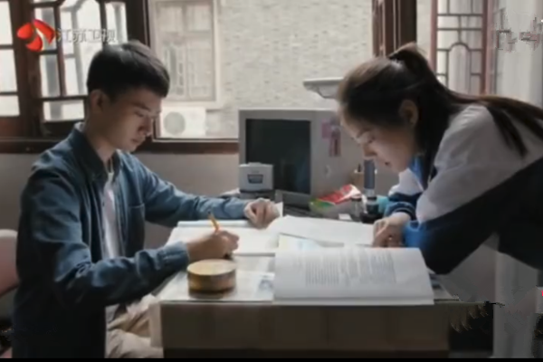 都挺好少年苏明哲的扮演者是谁 苏明哲个人资料是什么
