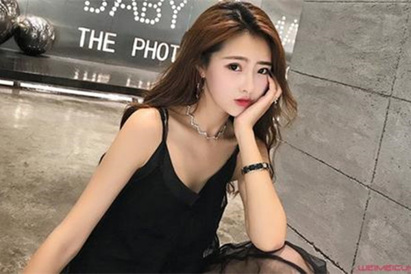 抖音晨妍真名叫什么整容了吗 晨妍个人资料介绍
