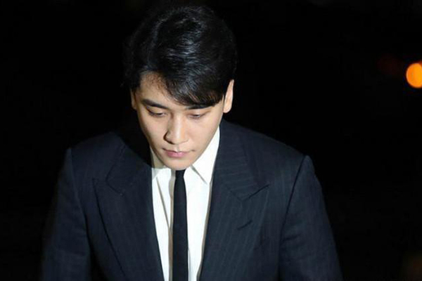 瓜田李下李胜利是什么梗 瓜田李下是什么意思