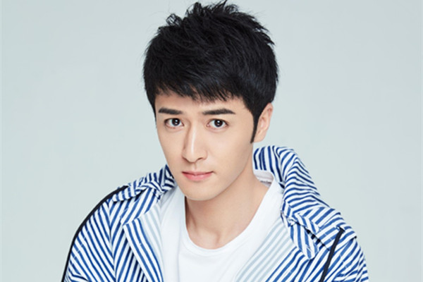 锦衣之下谢霄扮演者 姚奕辰个人资料身高年龄