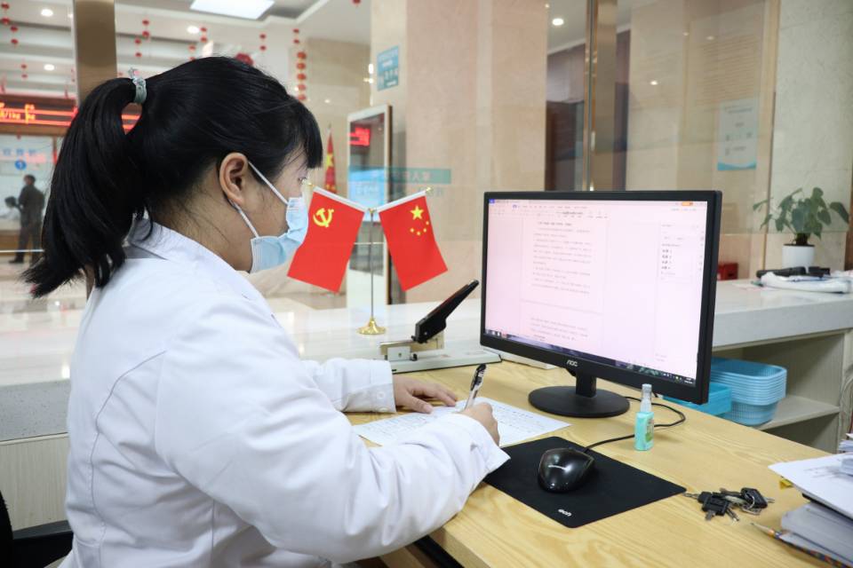 5E10798E0A88F9ED7C94FA53FA5BD8D4.jpg